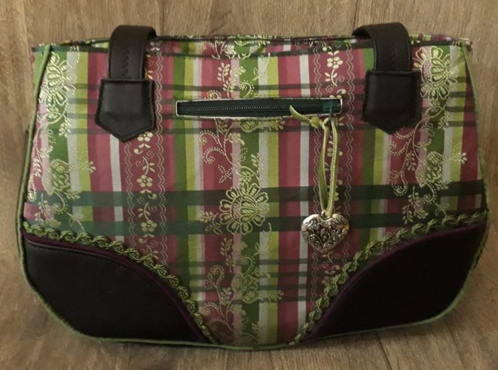 t_tasche_01